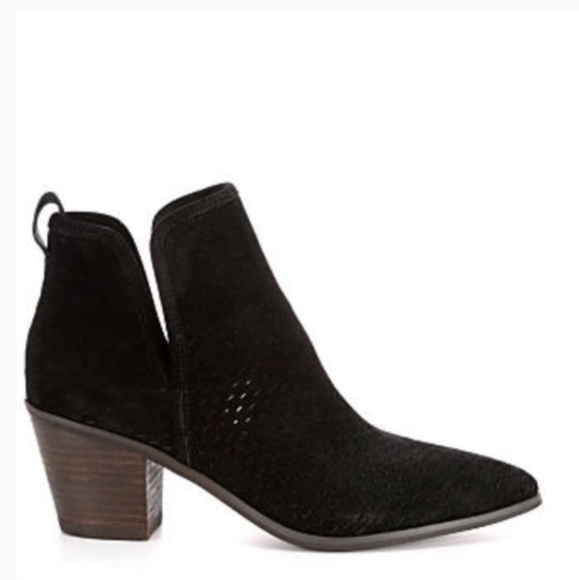 Lucky Brand Womens Loria Suede Comfort Ankle Heels Boots shoes sz 6M - Picture 1 of 13